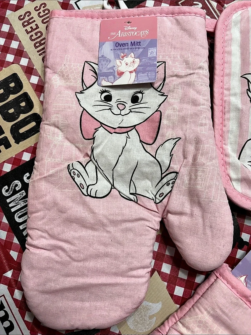 Disney Aristocats Marie Kitchen pot holder set Linen Set Pink & White Striped NW
